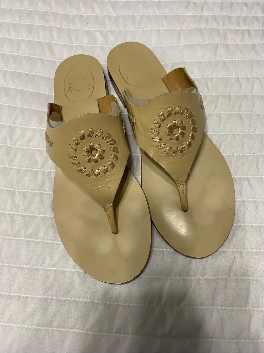 Jack Rogers Thong Beige Sandals Women’s Size 7.5